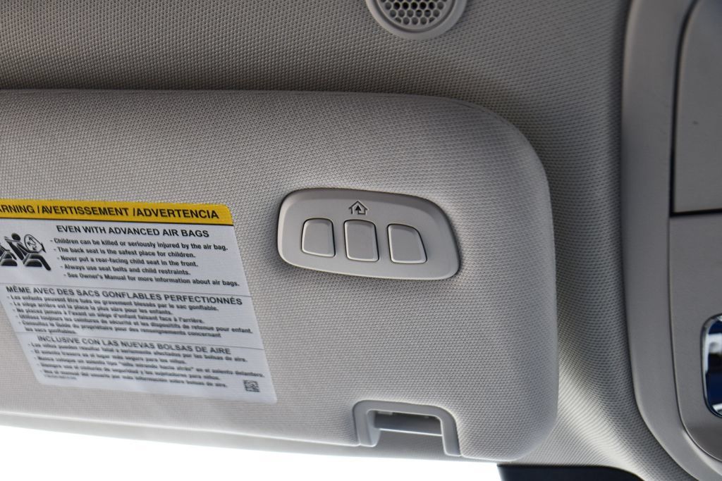 Used 2026 Lincoln Aviator AWD image 37