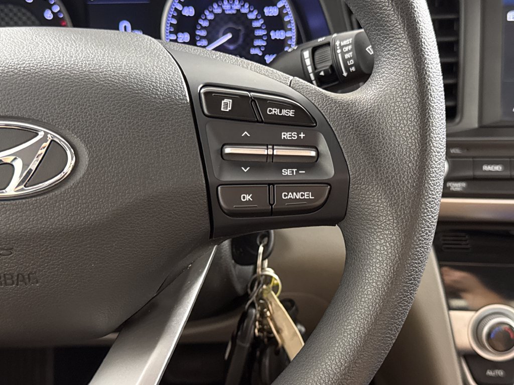 Used 2020 Hyundai Elantra SEL FWD image 15