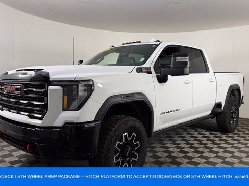 Used 2026 GMC Sierra 2500 AT4X AWD/4WD image 3