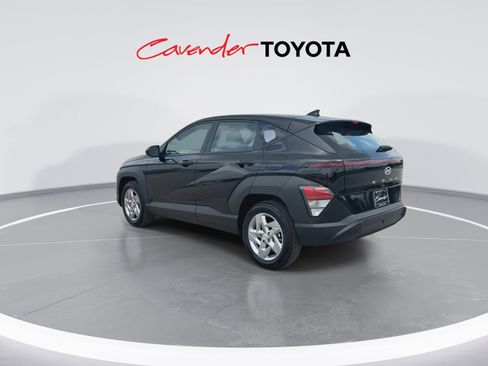 Used 2026 Hyundai Kona SE FWD image 6