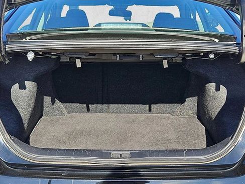 Used 2025 Nissan Altima 2.5 SV image 6