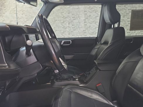 Used 2021 Ford Bronco First Edition AWD/4WD image 30