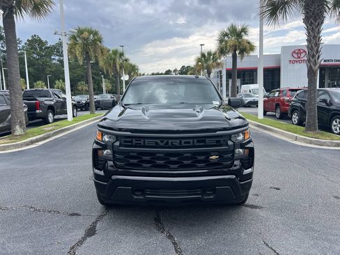 Used 2023 Chevrolet Silverado 1500 Custom AWD/4WD image 3