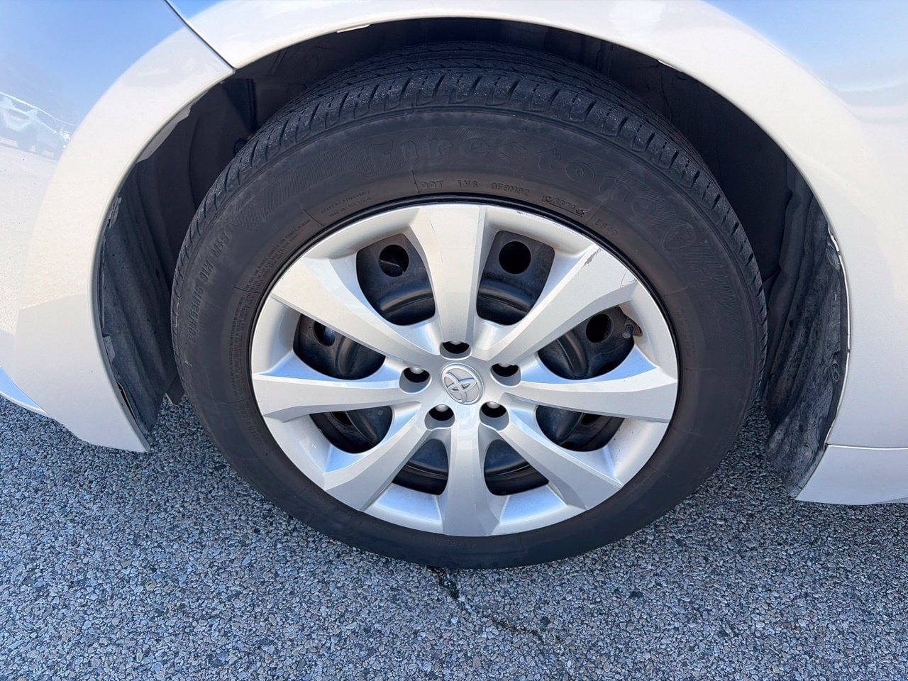 Used 2025 Toyota Corolla LE FWD image 15