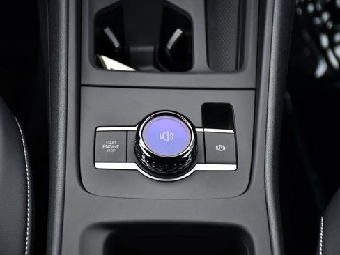 New 2026 Volkswagen Tiguan SE image 25