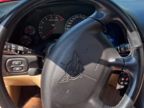 Used 1999 Chevrolet Corvette Convertible image 12