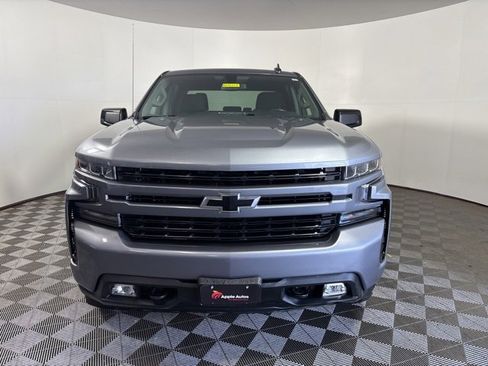 Used 2022 Chevrolet Silverado 1500 RST image 2