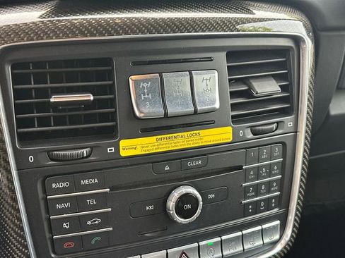 Used 2017 Mercedes-Benz G 63 AMG 4MATIC image 32