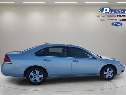 Used 2009 Chevrolet Impala LS image 3