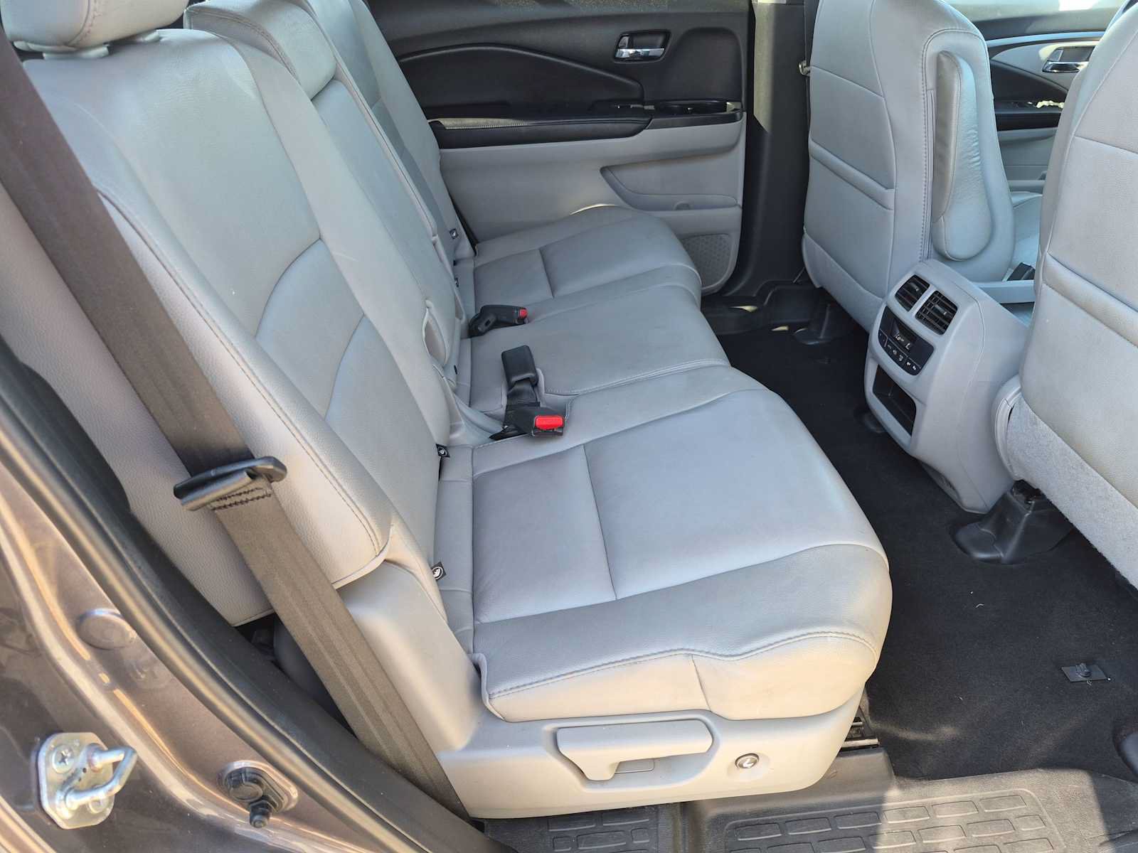Certified 2018 Honda Pilot EX-L image 21