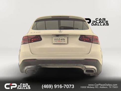 Used 2022 Mercedes-Benz GLC 300 w/ Premium Package Lite image 5