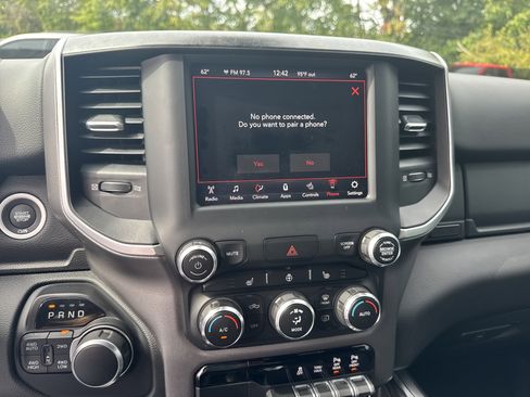 Certified 2019 RAM 1500 Big Horn image 23