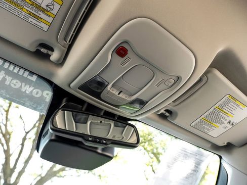 Used 2021 Jeep Renegade Trailhawk image 40