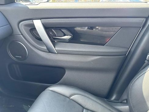 Used 2024 Land Rover Discovery Sport S image 22