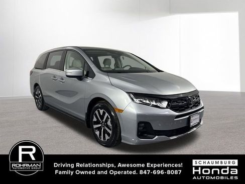 Used 2026 Honda Odyssey EX-L image 3
