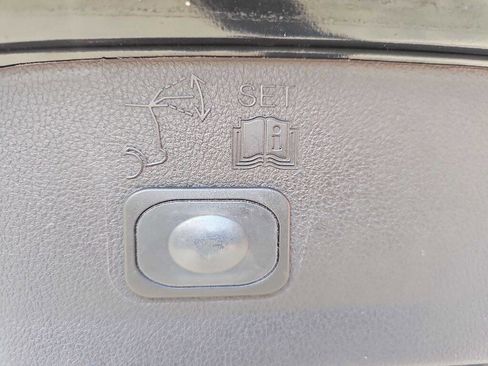 Used 2013 Ford Escape Titanium w/ Parking Technology Pkg image 17