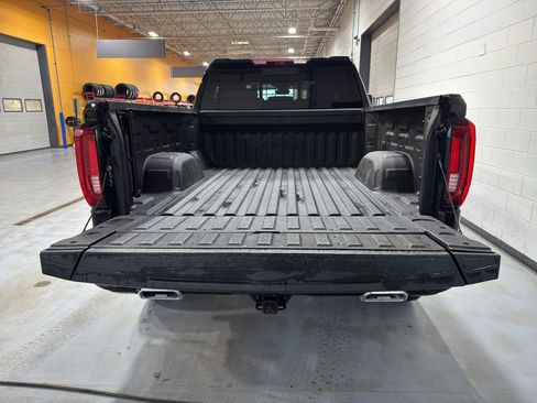 Certified 2024 GMC Sierra 1500 AT4 w/ Technology Package image 22