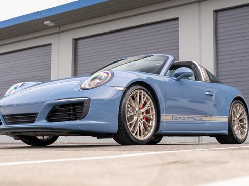 Used 2017 Porsche 911 Targa 4S AWD/4WD image 12
