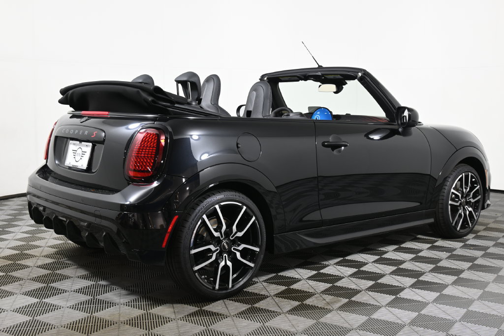 New 2026 MINI Cooper S FWD image 13