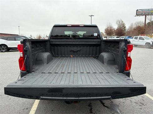 Used 2022 Chevrolet Silverado 1500 RST image 18