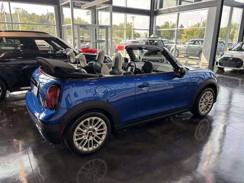 New 2025 MINI Cooper S image 8