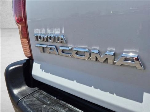 Used 2015 Toyota Tacoma 2WD Access Cab w/ Convenience Package image 26