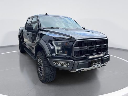 Used 2020 Ford F150 Raptor w/ Equipment Group 802A Luxury AWD/4WD image 3