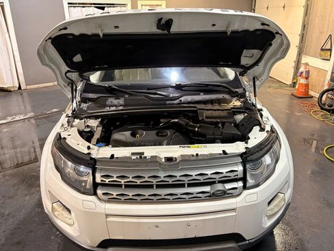 Used 2014 Land Rover Range Rover Evoque Pure Plus AWD/4WD image 29