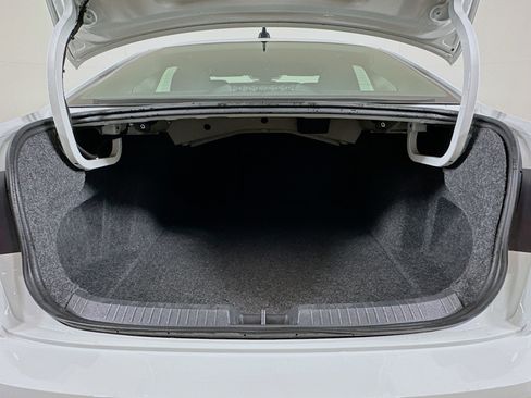 Used 2024 Volkswagen Jetta S image 27