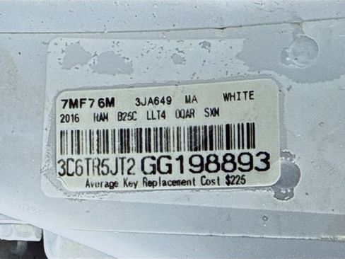 Used 2016 RAM 2500 SLT image 39