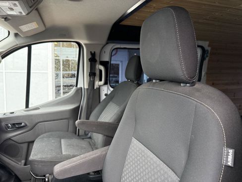 Used 2022 Ford Transit 250 Low Roof w/ Exterior Upgrade Package RWD image 11