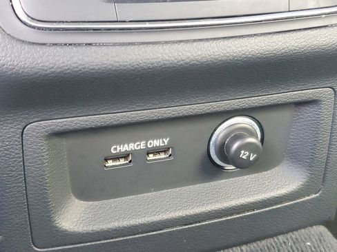 Used 2022 Audi A4 2.0T Premium Plus image 13