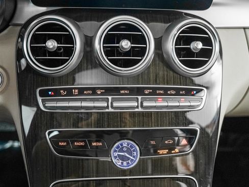 Certified 2019 Mercedes-Benz C 300 Sedan image 22