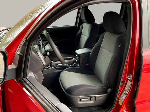 Used 2023 Toyota Tacoma TRD Off-Road image 21