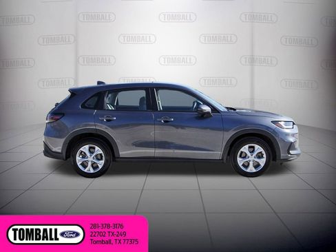 Used 2023 Honda HR-V LX image 8