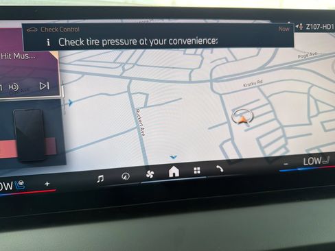 Used 2025 BMW X3 xDrive30i AWD/4WD image 36