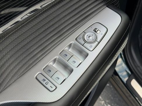 Used 2025 Hyundai Palisade Calligraphy AWD/4WD image 13