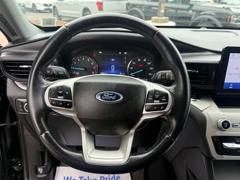 Used 2023 Ford Explorer XLT w/ Class IV Trailer Tow Package AWD/4WD image 12