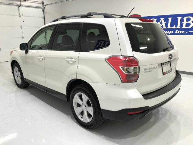 Used 2015 Subaru Forester 2.5i Premium w/ All-Weather Package AWD/4WD image 11