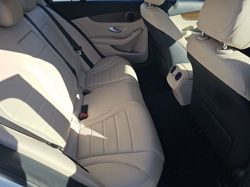 Used 2021 Mercedes-Benz C 300 Sedan image 5