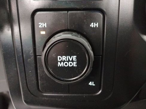 Used 2022 Ford F150 XL w/ Trailer Tow Package image 25