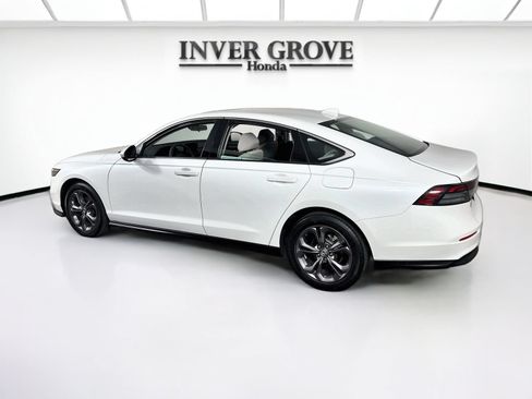 Used 2023 Honda Accord EX image 7