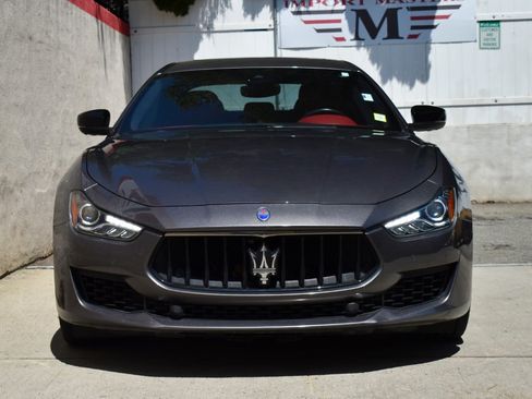 Used 2019 Maserati Ghibli RWD image 11