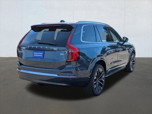 New 2026 Volvo XC90 B6 Plus w/ Protection Package Premier image 2