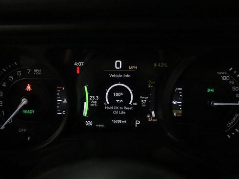 Used 2024 Jeep Wrangler Unlimited AWD/4WD image 14