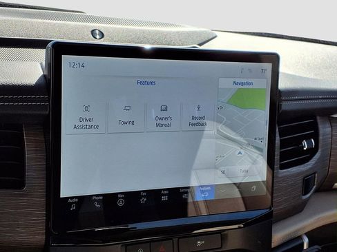 Used 2024 Ford Expedition Limited image 10