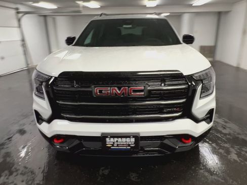New 2026 GMC Terrain AT4 w/ Convenience Package III image 39