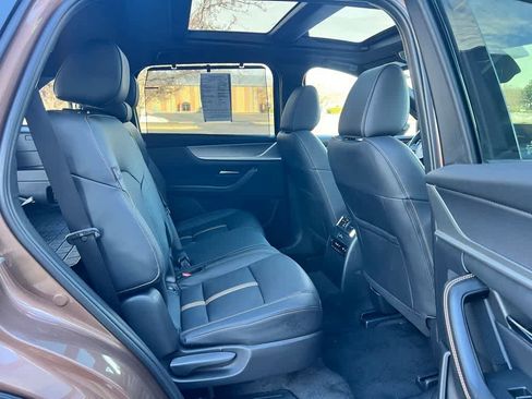 Certified 2025 MAZDA CX-70 Plug-In Hybrid w/ Premium Plus image 20