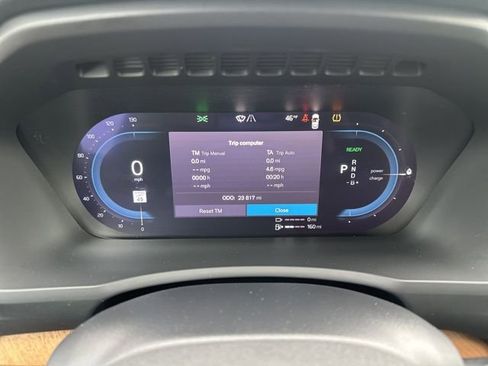 Certified 2024 Volvo XC90 T8 Plus w/ Protection Package Premier image 26