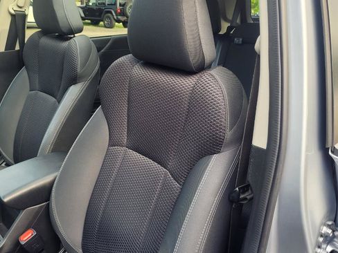 Used 2021 Subaru Forester Premium AWD/4WD image 12